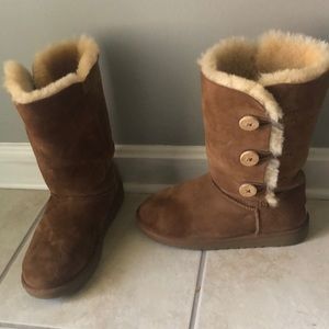 Size 6 UGG boots